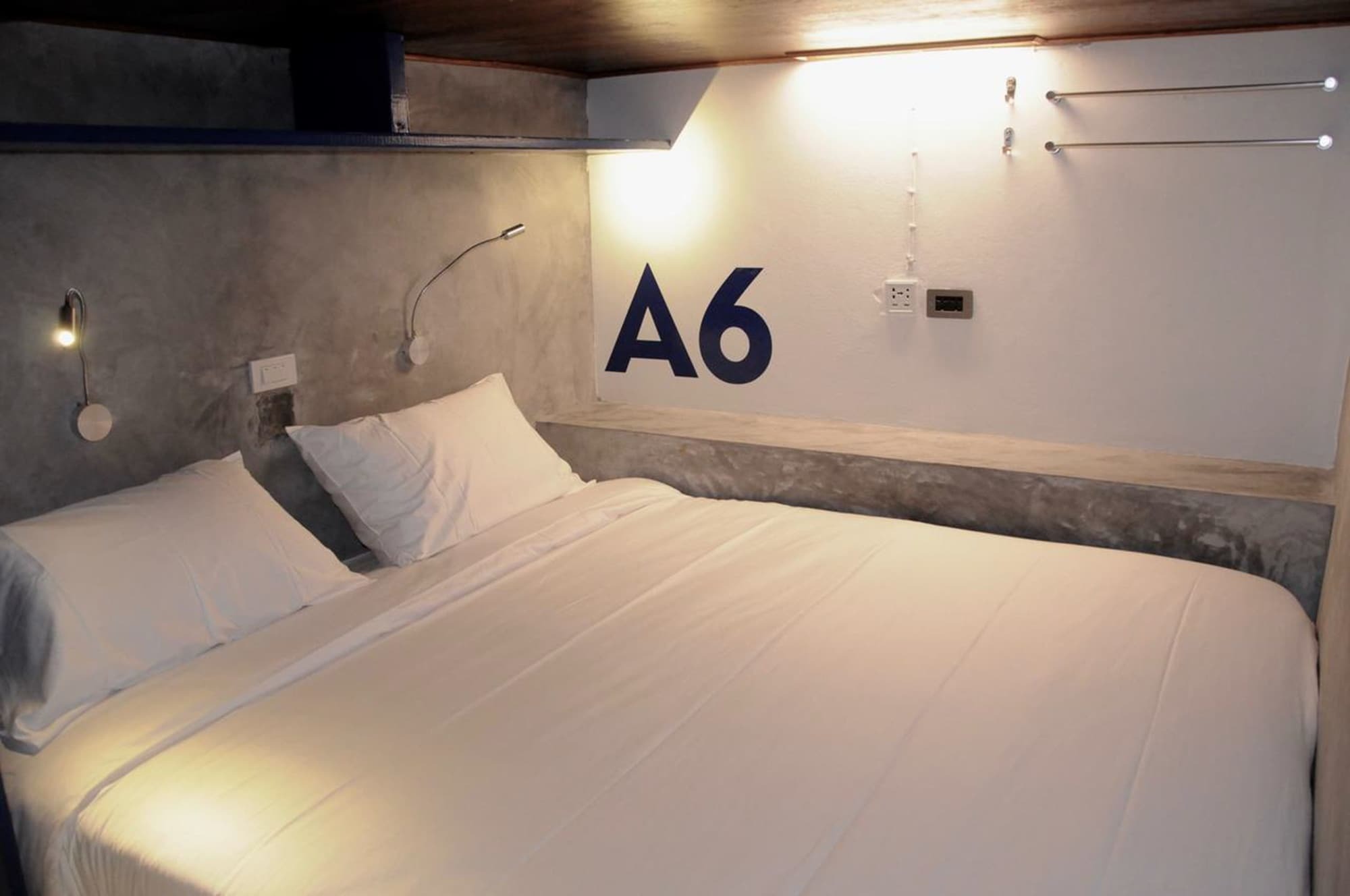 Oasis Hotel-Pods (Adults Only) Koh Tao Exterior photo